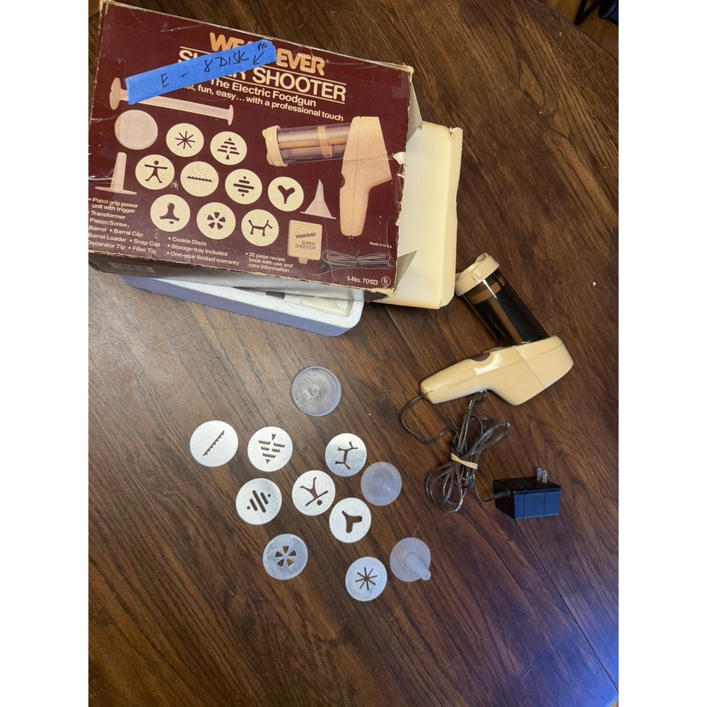 Wear-Ever Super‎ Shooter Electric Cookie Pastry Press Gun In Box #70123 8 Disk